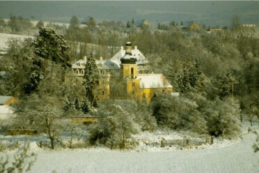 Landschloß Zuschendorf im Winter